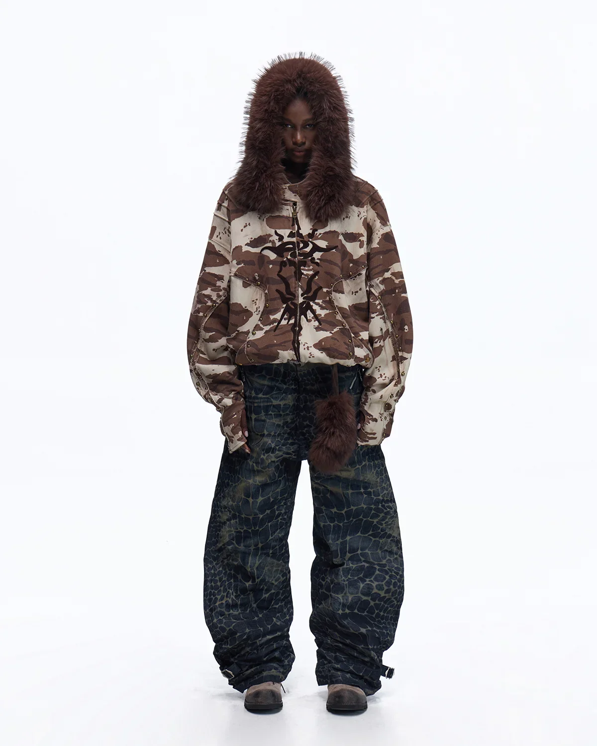 Personsoul Animal Print Hoodie with Fur-Lined Hood - Image 9