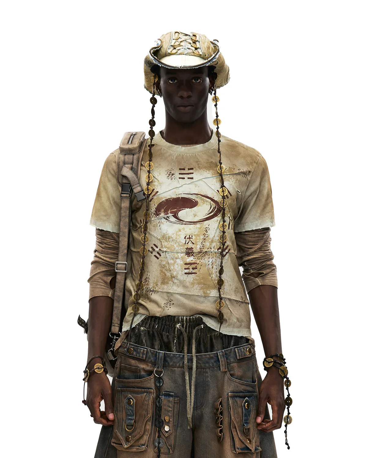 Personsoul Bagua Fuxi Printed T-Shirt Brown