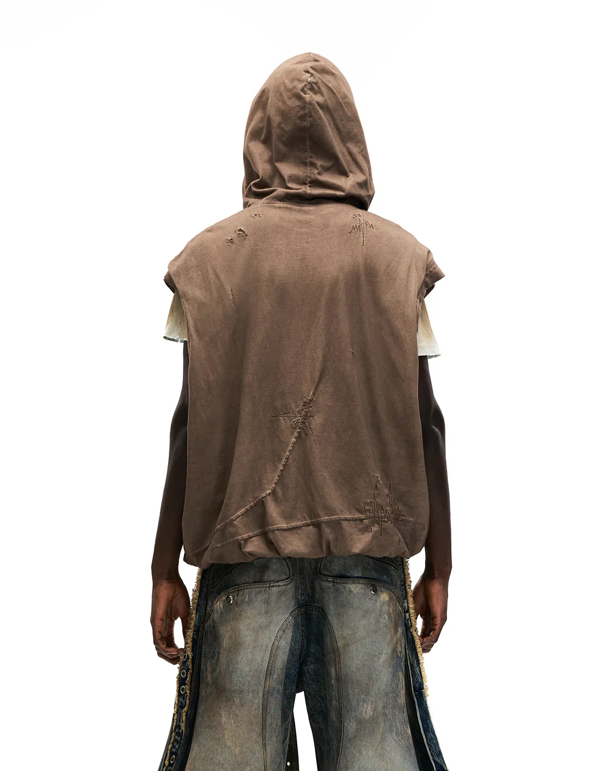 Personsoul Bagua Print Hooded Vest Brown - Image 3