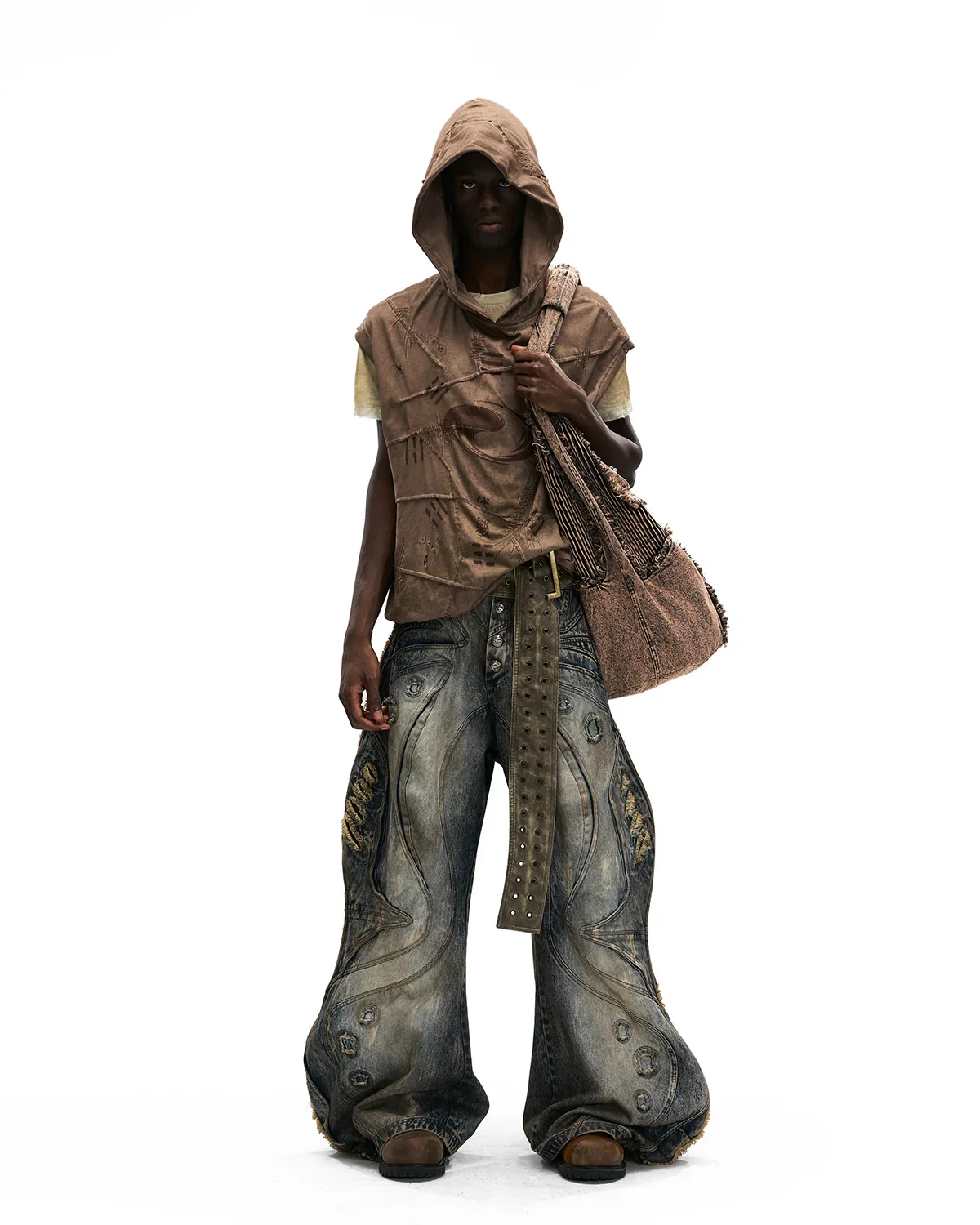 Personsoul Bagua Print Hooded Vest Brown - Image 8