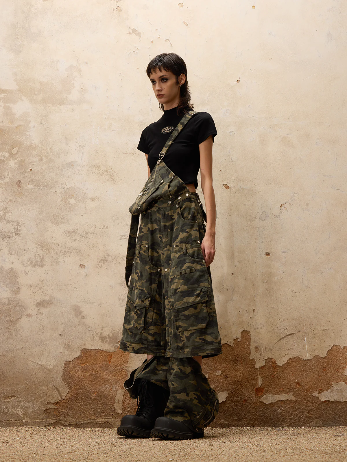 Personsoul Camouflage Overalls with Zip-Off Legs - Image 6