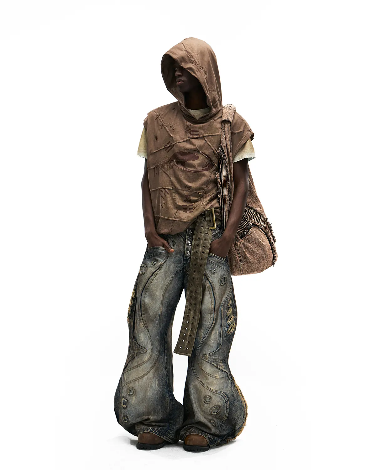 Personsoul Circle Totem Asymmetrical Curved Jeans - Image 11