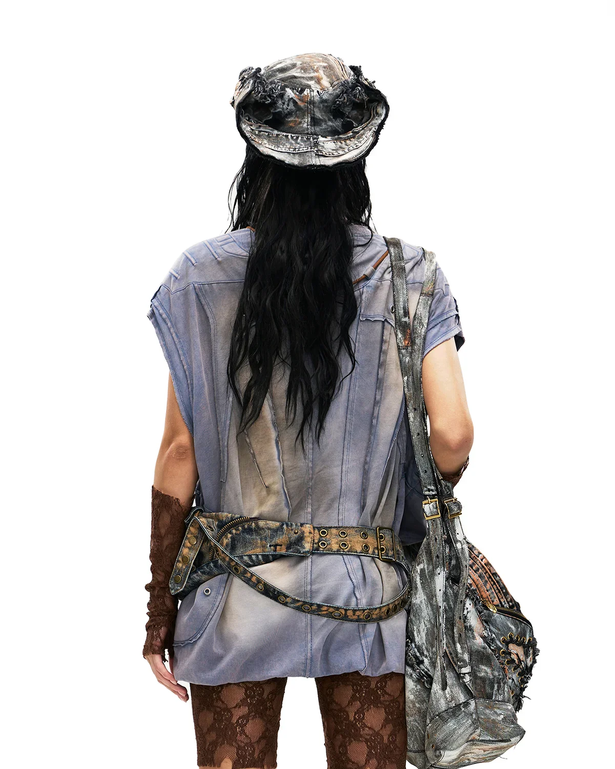 Personsoul Deconstructed Contrasting Embroidery Sleeveless T-Shirt Blue - Image 3