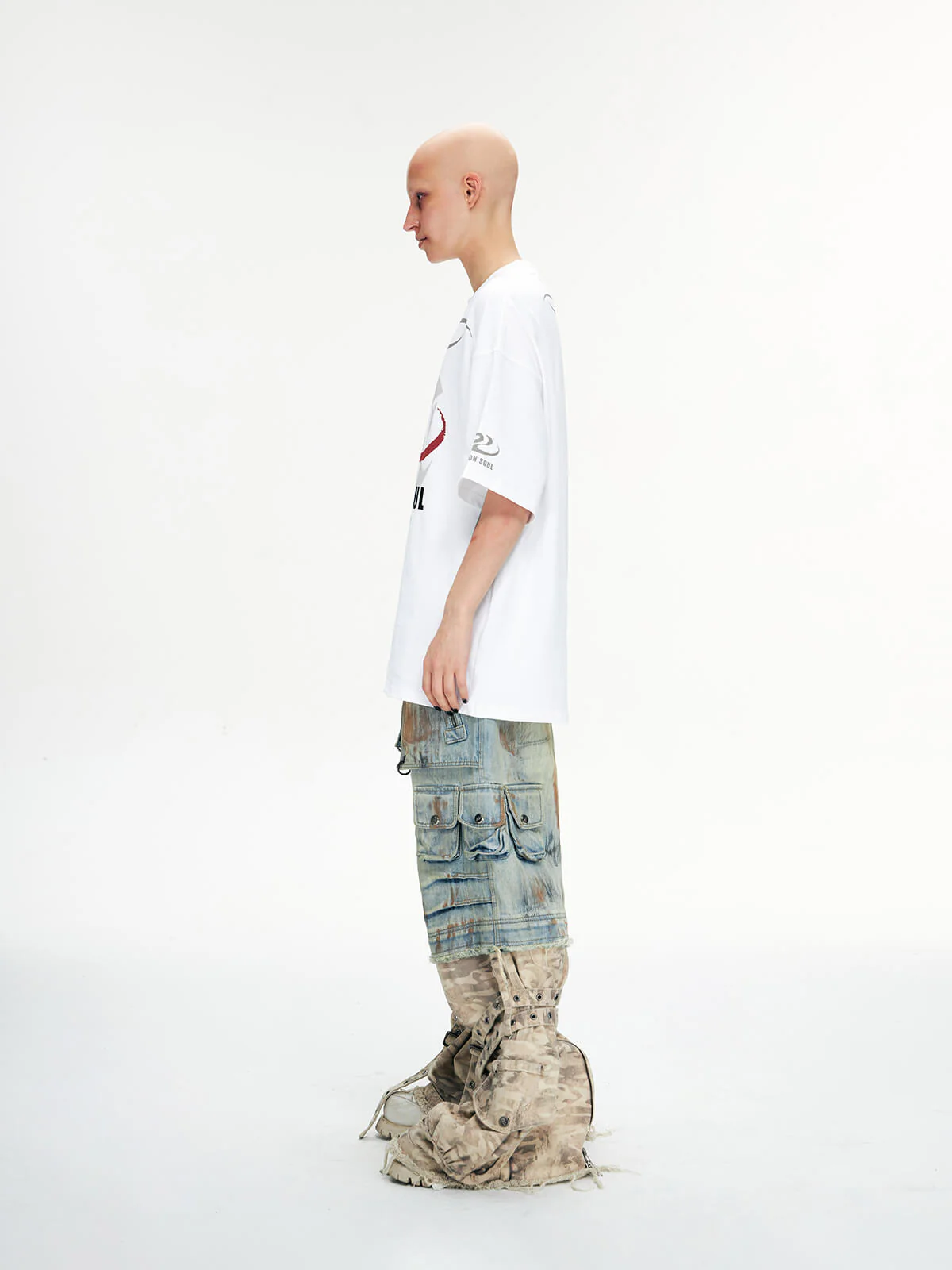 Personsoul Detachable Paneled Camo Baggy Jeans - Image 10