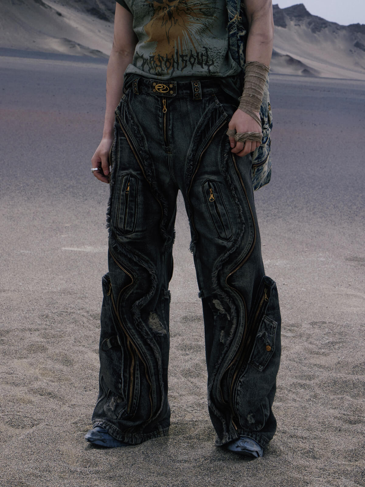 Personsoul Dirty Ripped Denim Baggy Jeans - Image 3