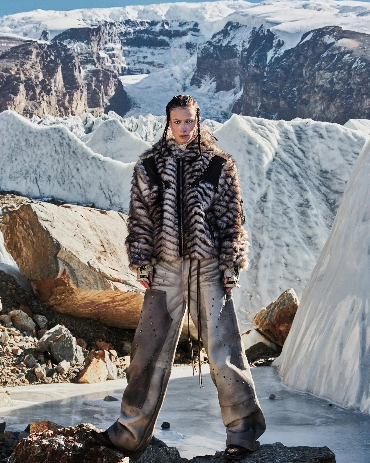 Personsoul Distressed Nubuck & Cowhide with Mushroom Studs Pants(Limited  100 pieces) - Image 4
