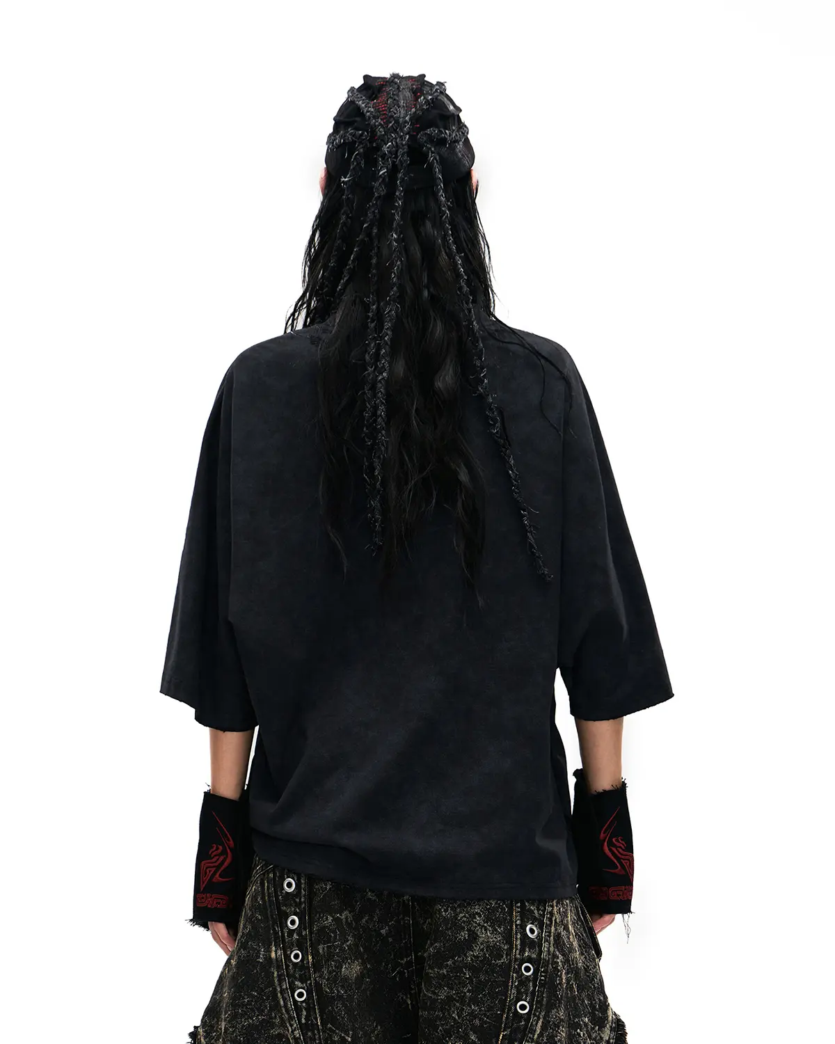 Personsoul Double-Layer Distressed Mythology Print T-Shirt Black - Image 3