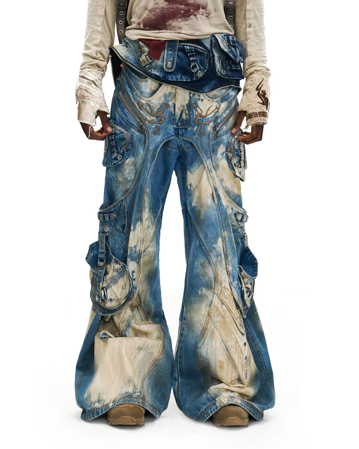 Personsoul Embroidered Blue-to-White Gradient Denim Jeans - Image 5