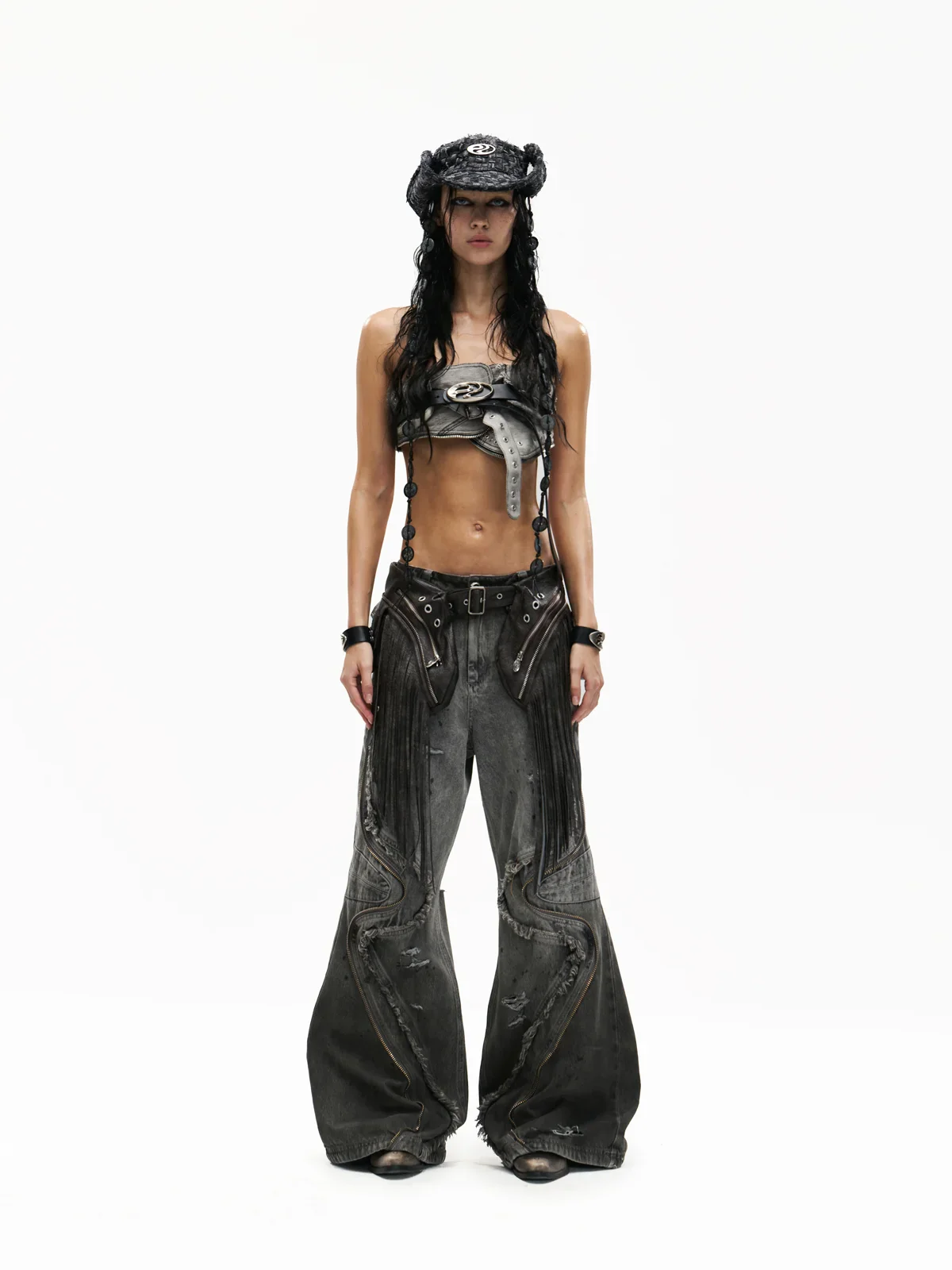 Personsoul Fringed Belt Raw Edge Jeans - Image 8