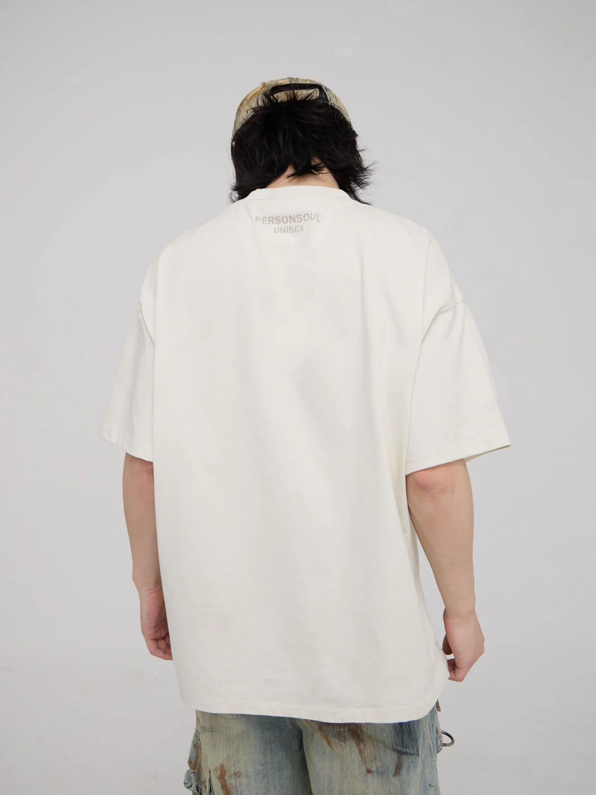 Personsoul Logo Embroidered Basic T-shirt - Image 9