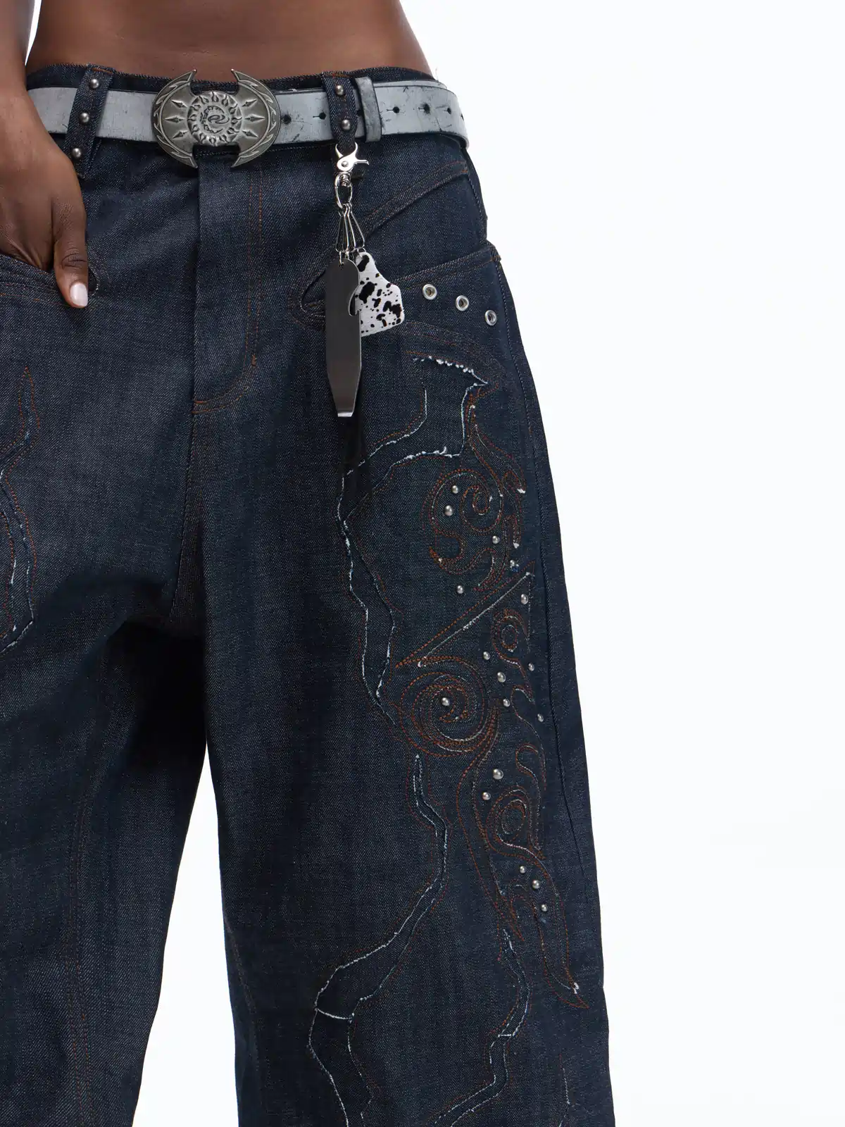 Personsoul Patchwork-Embroidered Raw Denim Curved Pants - Image 4