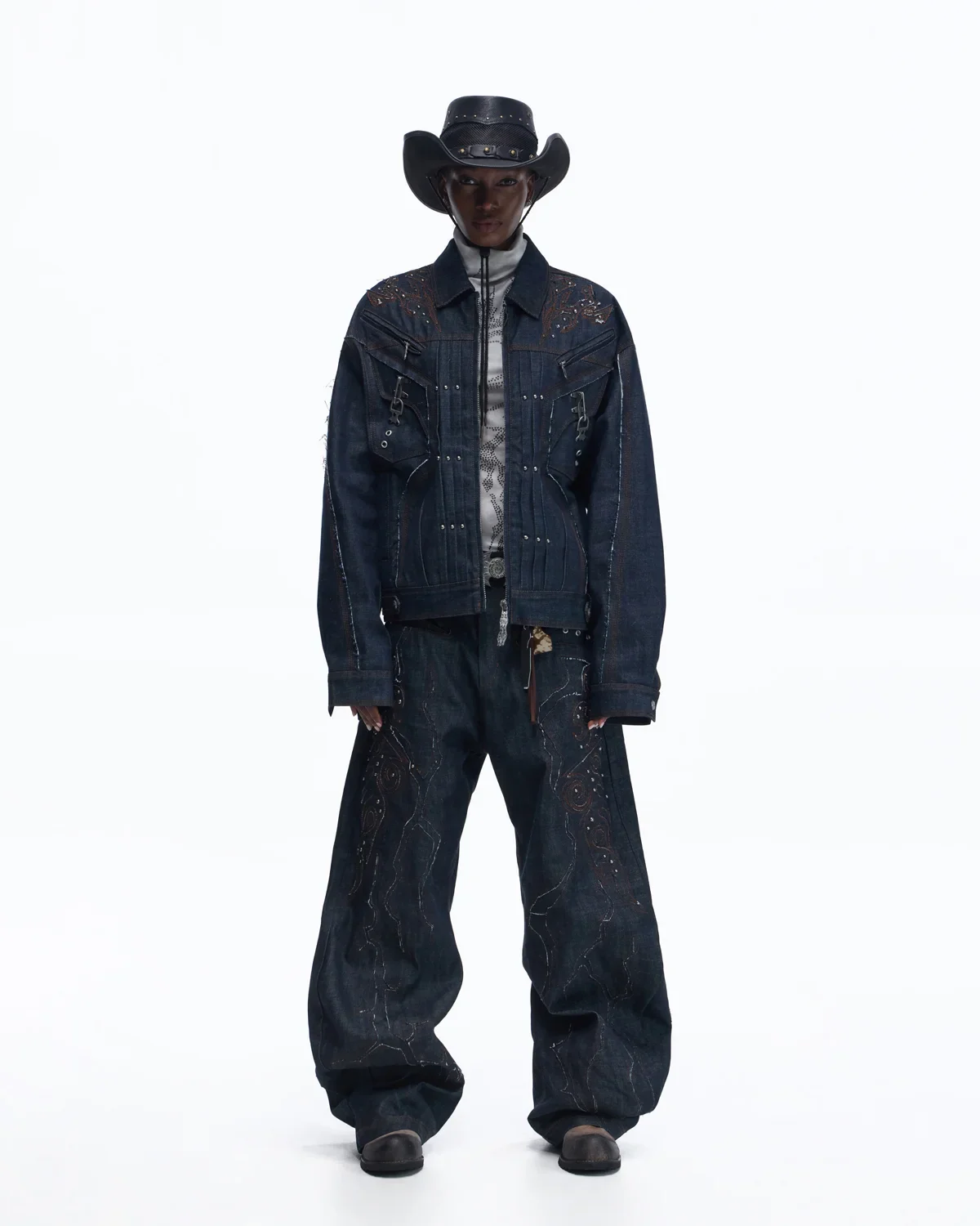 Personsoul Patchwork-Embroidered Raw Denim Curved Pants - Image 8