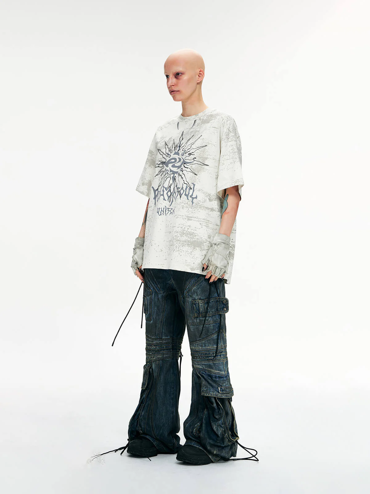 Personsoul Pocket Drawstring Washed Flared Jeans - Image 10