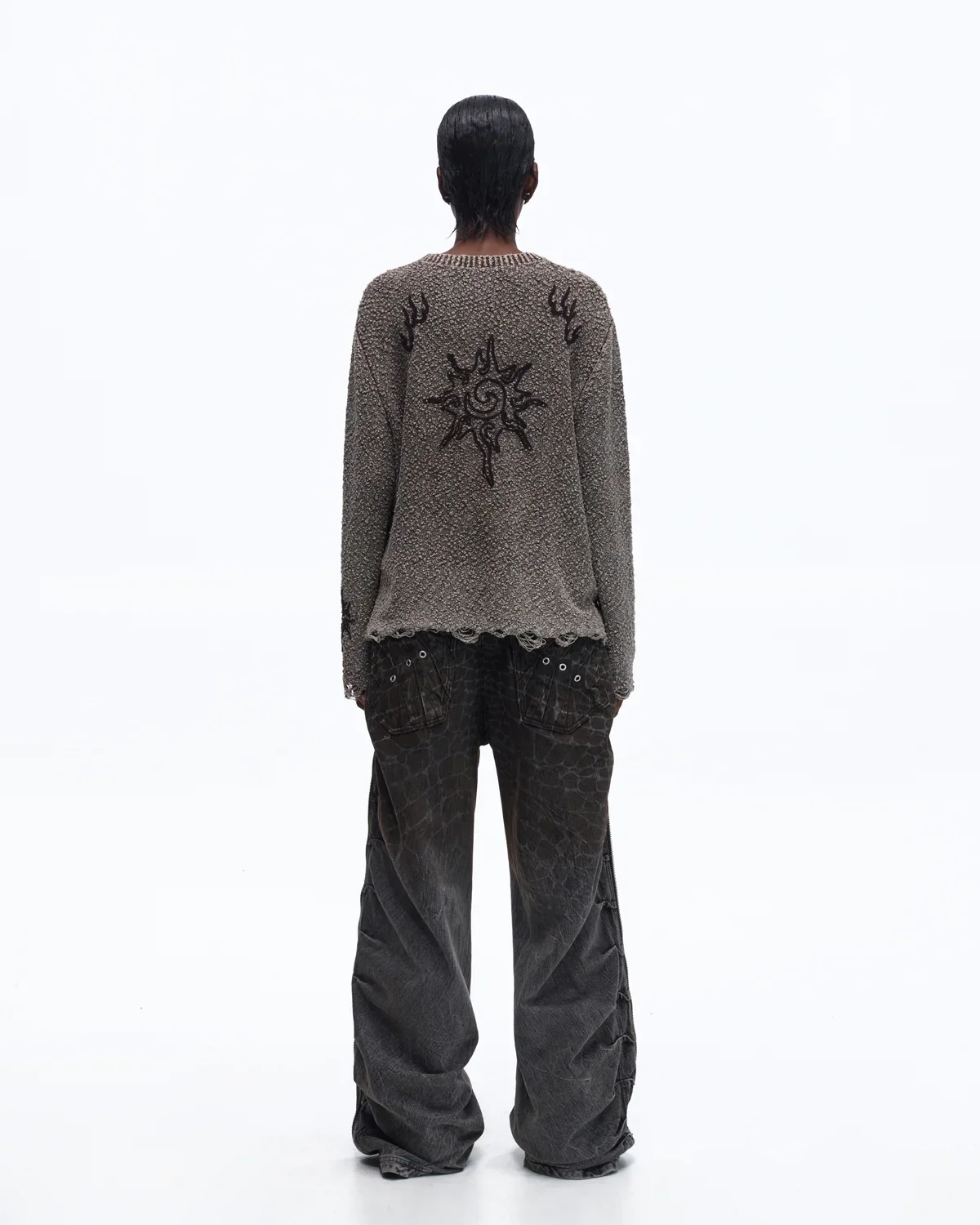 Personsoul Pom-Pom Long-Sleeve Henley Shirt In Grey - Image 6