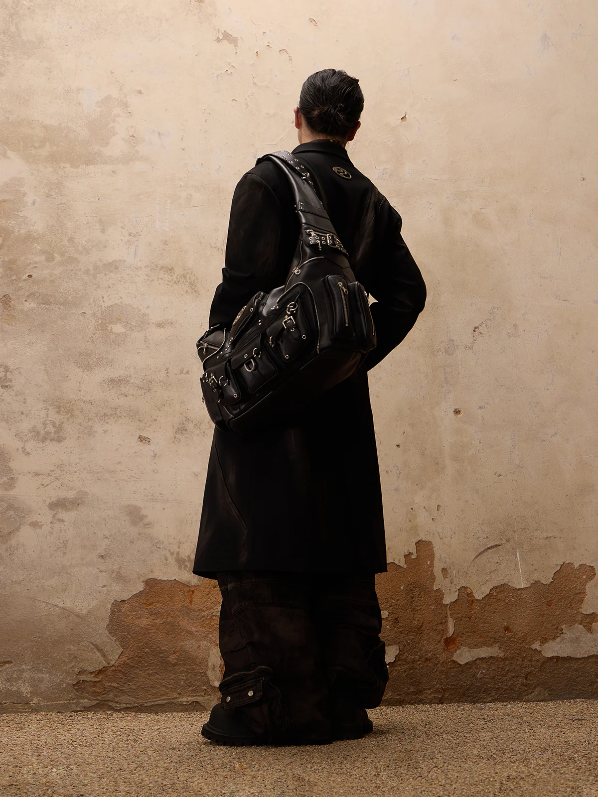 Personsoul Sheepskin Shoulder Bag - Image 9