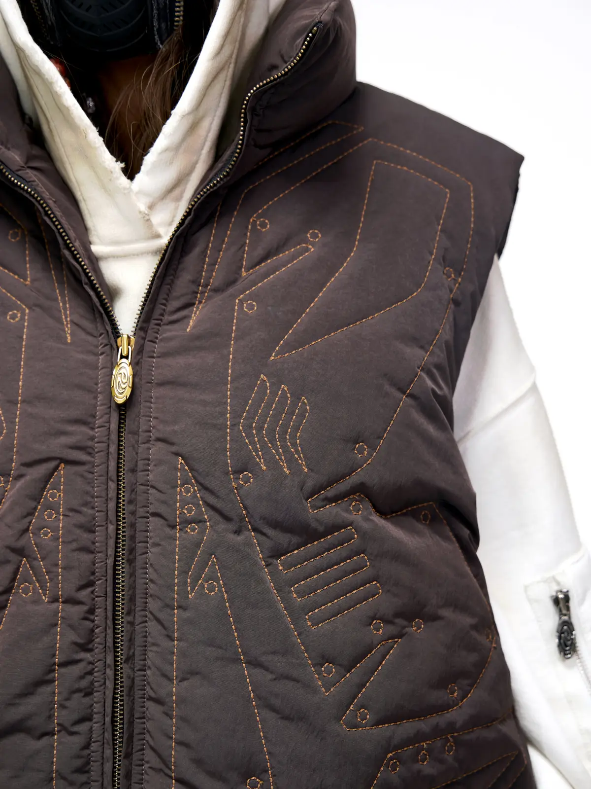 Personsoul Tactical Embroidered Down Vest - Image 7