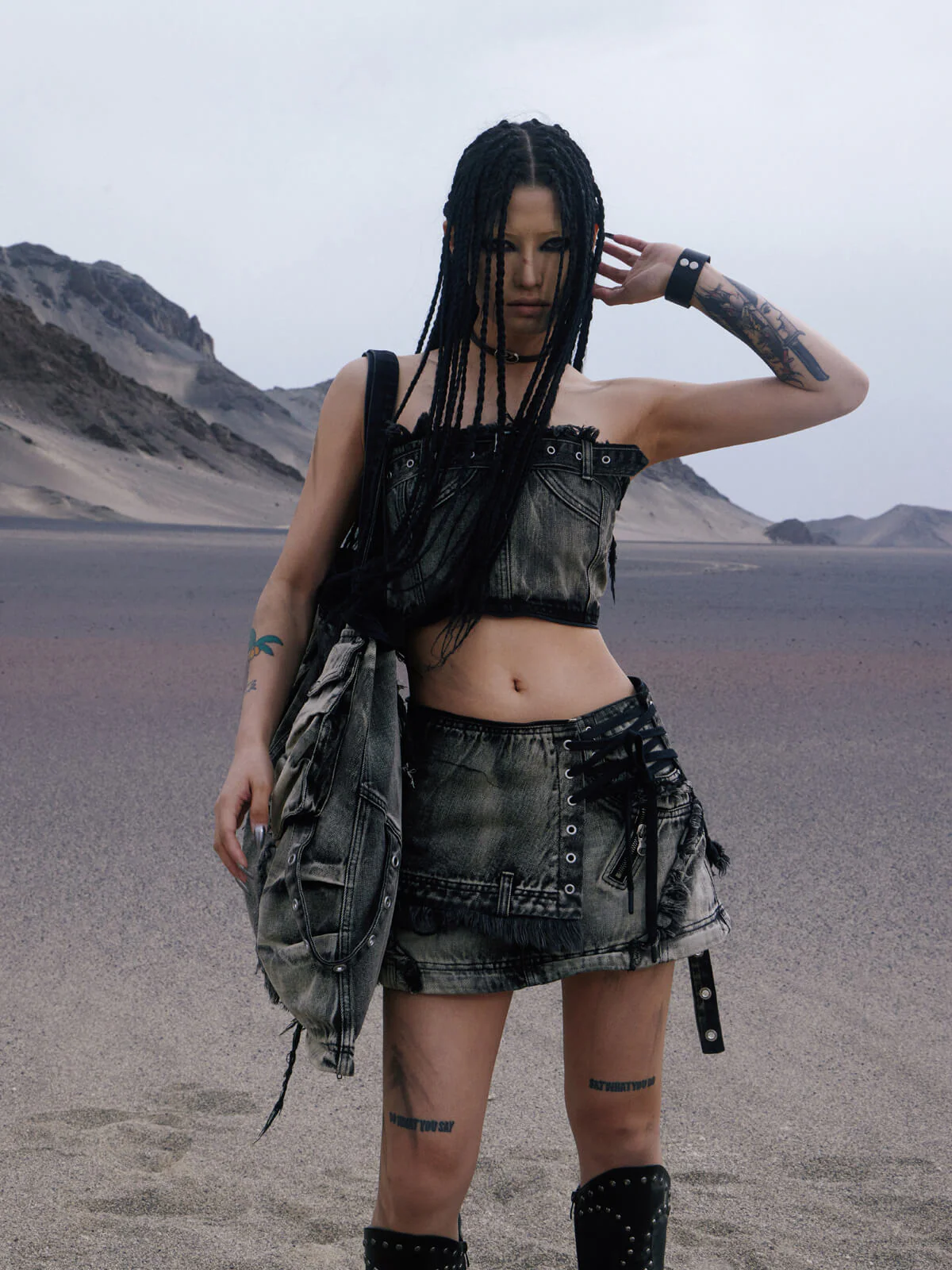 Personsoul Three-Stage Faded Maxi Denim Skirt(limited) - Image 4