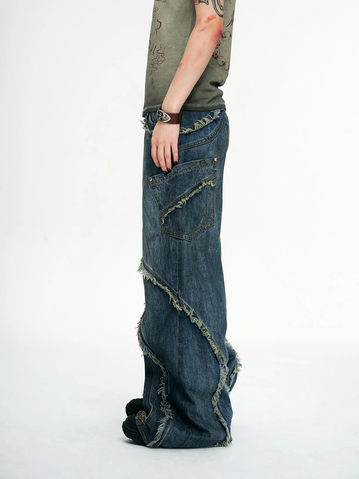 Personsoul Tie-Dye Raw-Edge Baggy Jeans - Image 9