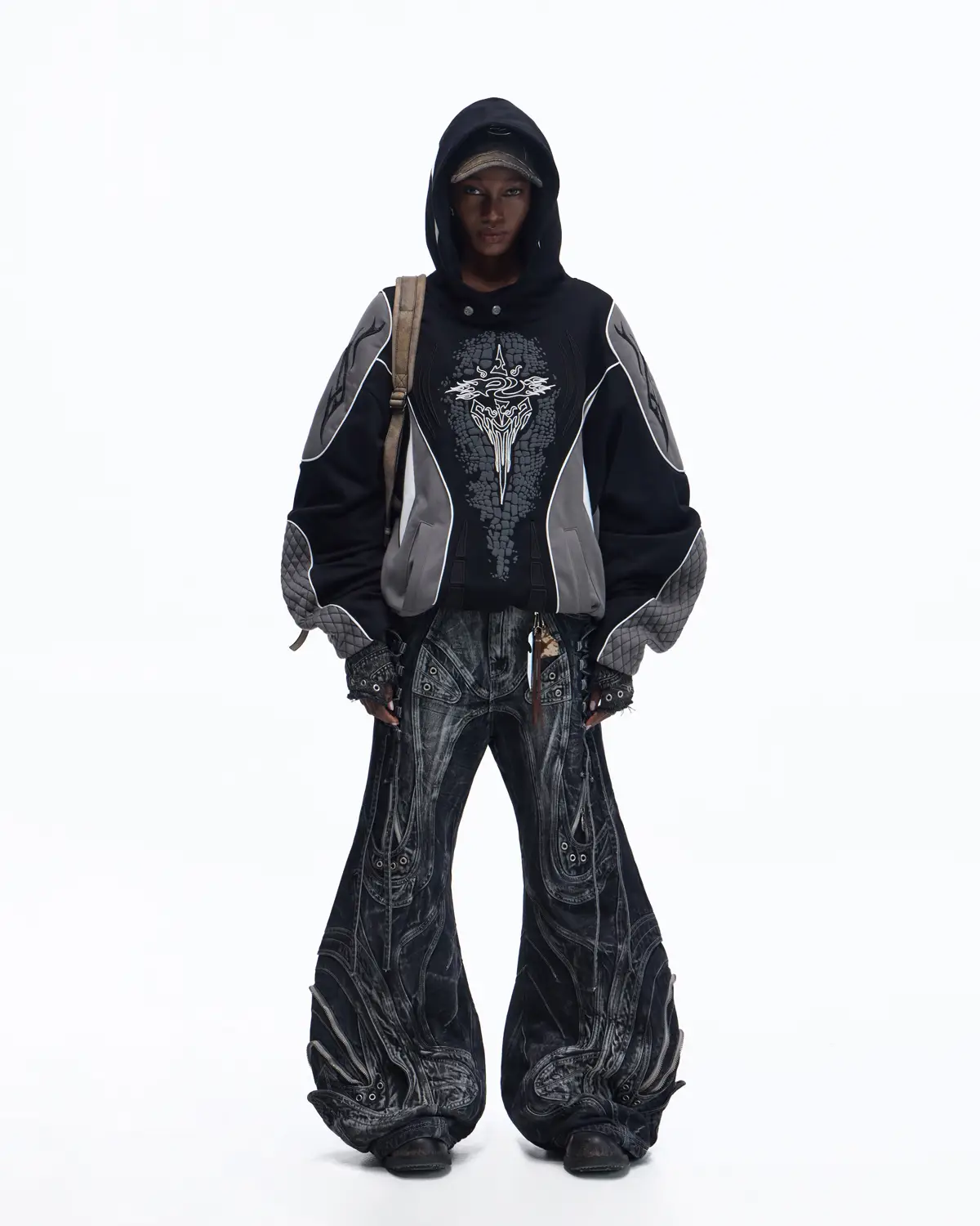 Personsoul Totem Color-Block Racing Hoodie In Black - Image 6