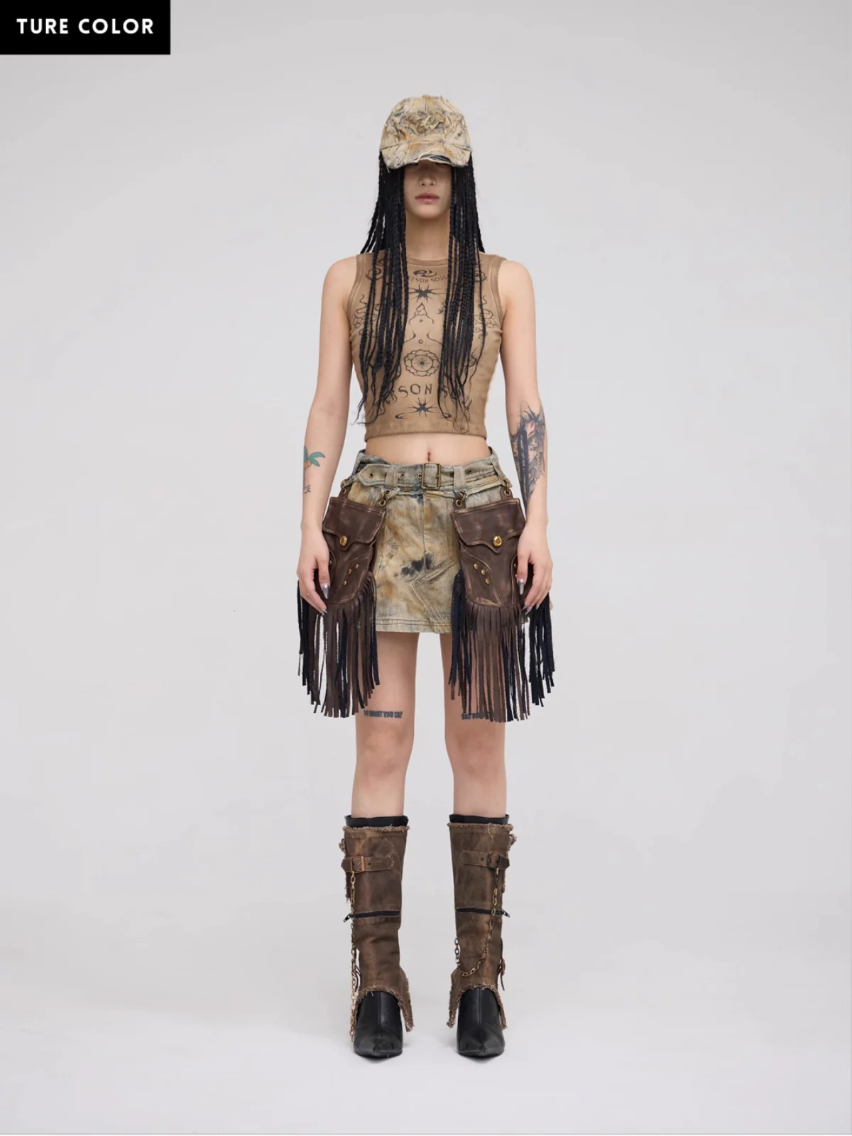 Personsoul Totem-Inspired Cropped Tank Top - Image 11