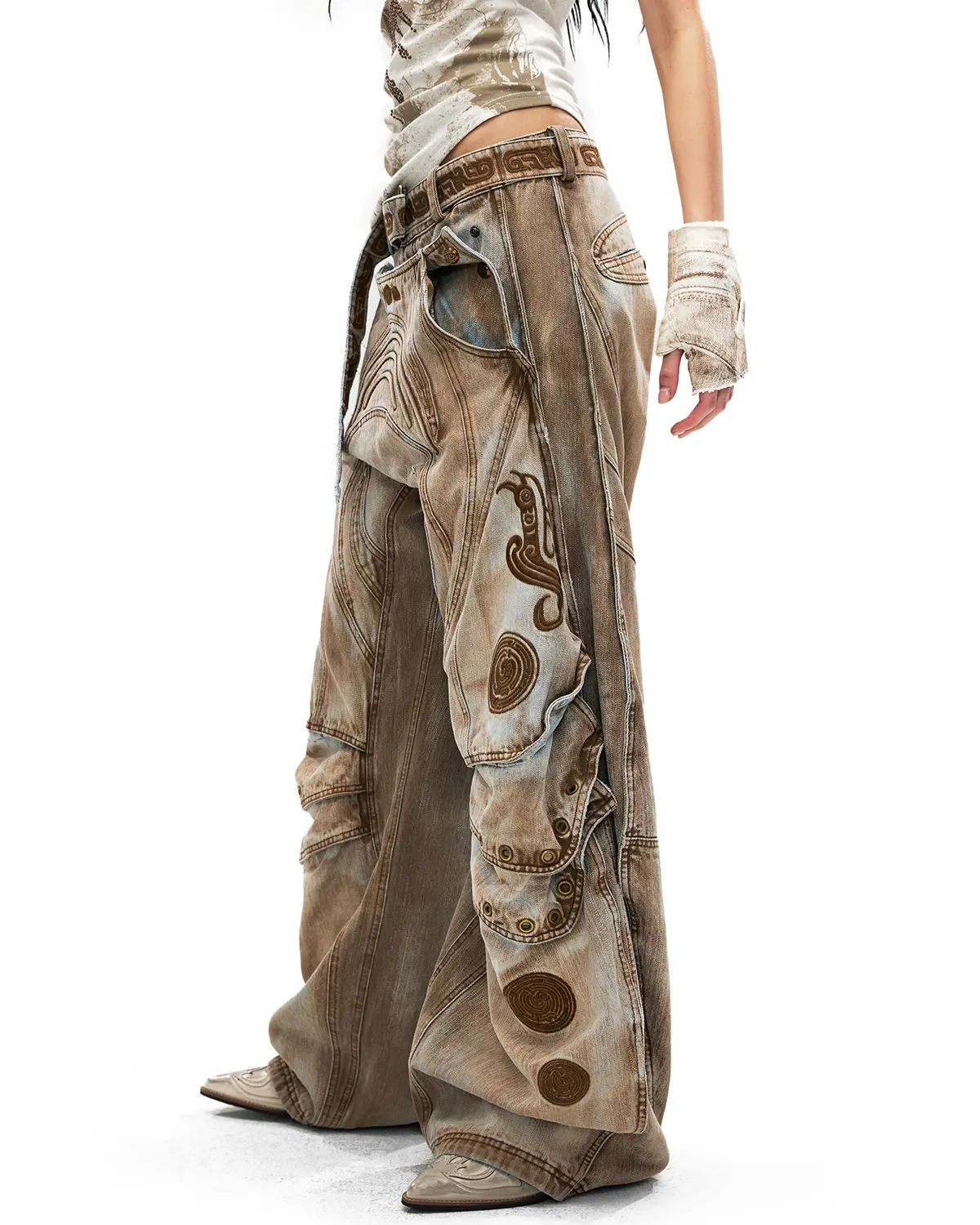 Personsoul Vintage Earth-Tone Faux-Layer Curved Jeans - Image 6