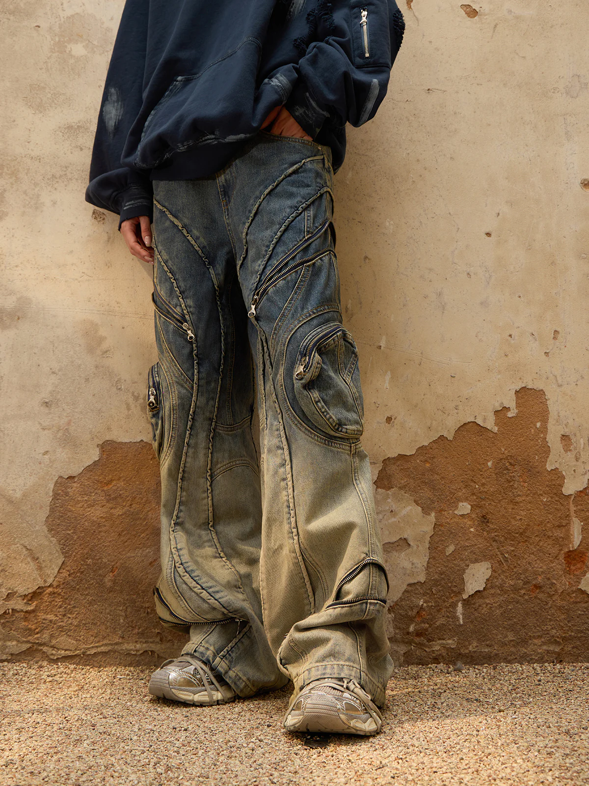 Personsoul Washing Gradient Denim Jeans - Image 4
