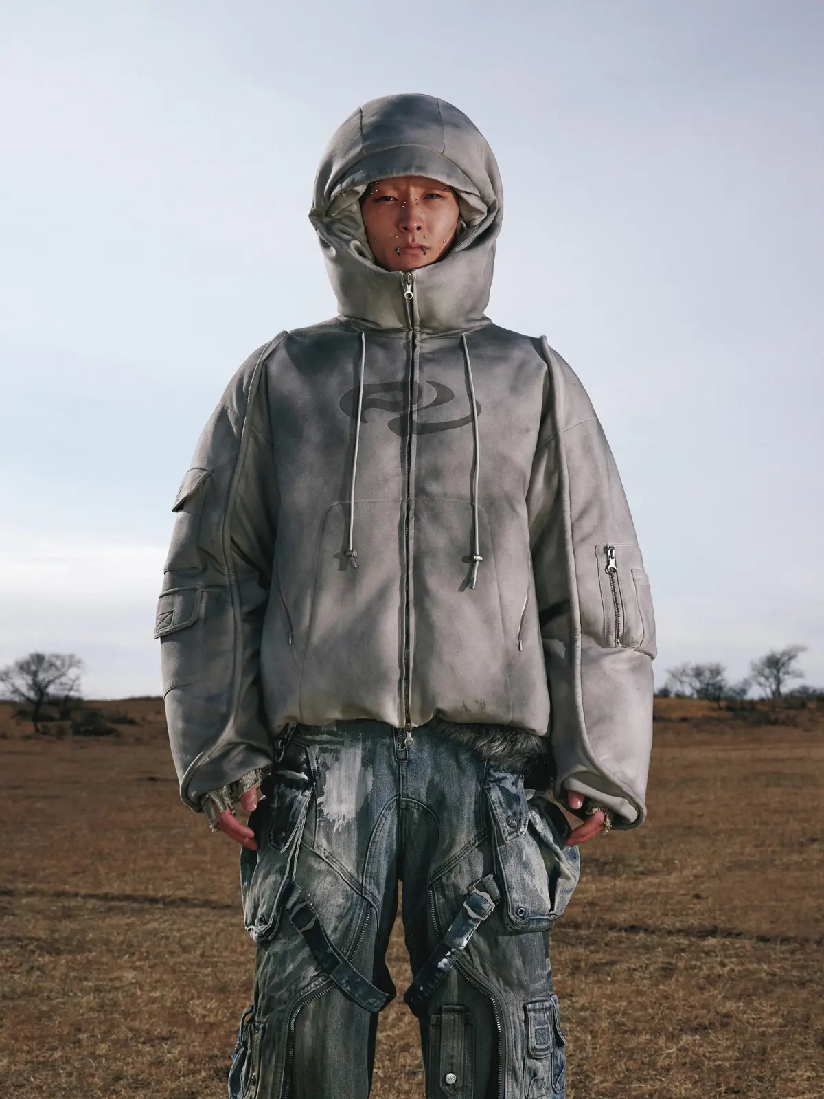 Personsoul Yuan Symbol Puffer Jacket - Image 12