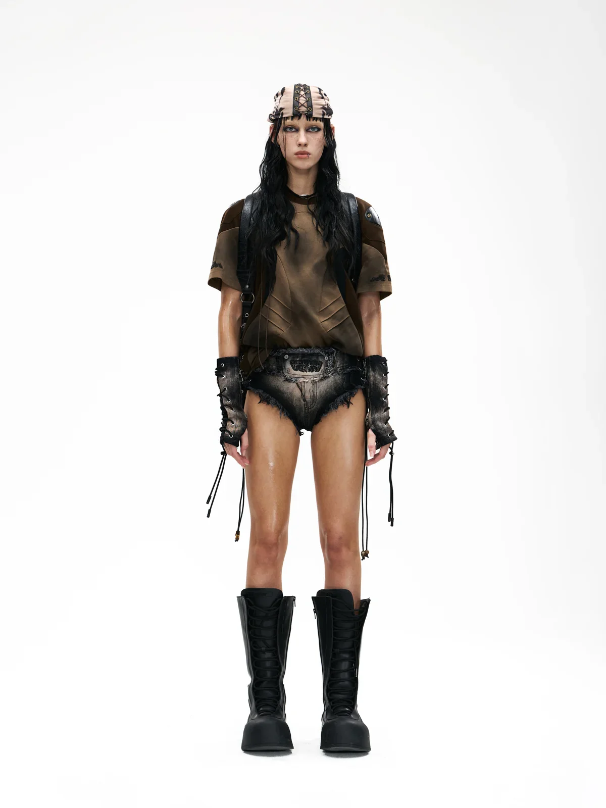 Spliced Cooling Slim T-Shirt with Embroidered Shoulder Details - Image 14